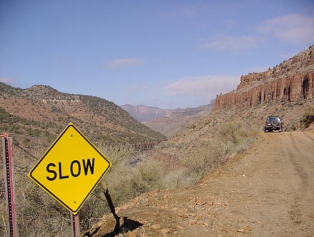 24-SIGN-Slow