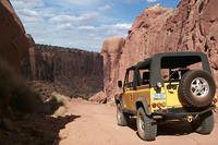 Yellow Rover Goes to Moab 2000-04-13