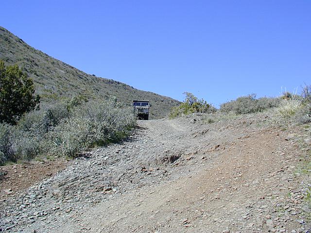 12-Bob001-onTrail597