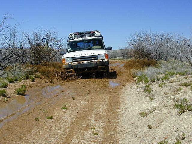 28-Gerry016-inthemud