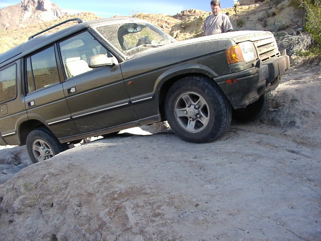 20-IAN_GREGORY-007-climbing_rock