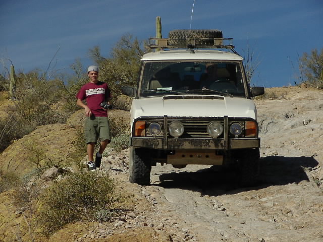 26-JON_KATZ-005-decending_hill