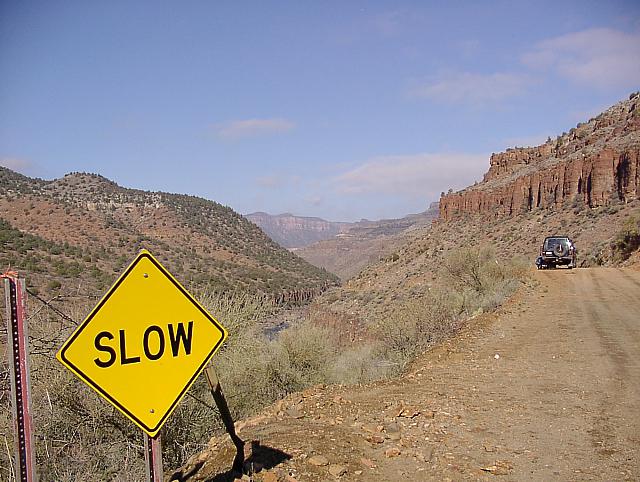 24-SIGN-Slow