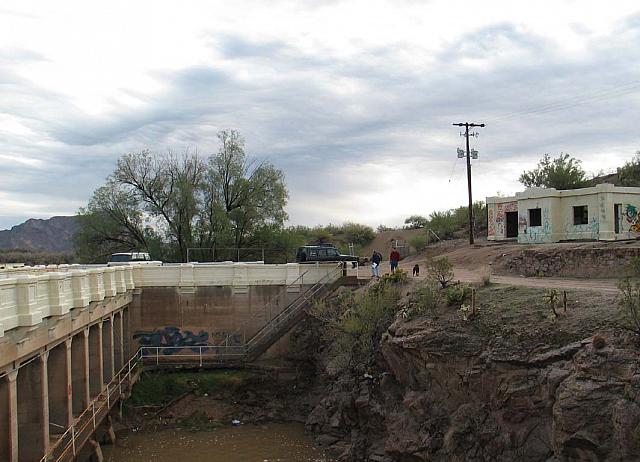 Taking a look at the Ashurst-Hayden Dam