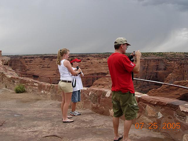Canyon de Chelly with Mike, Gillian & AJ