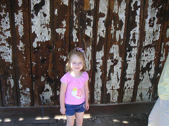 Grace by the newspaper wallpaper