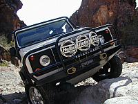 39-LEO_MARTINEZ-D90-front-tilted2